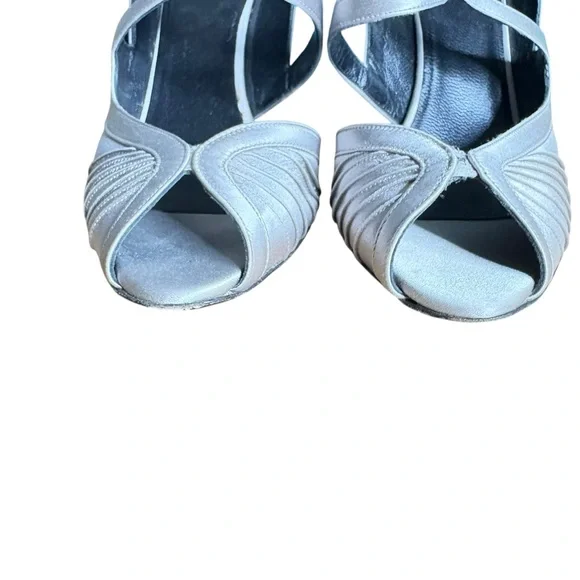Gucci w/ Tom Ford Silver & Blk Satin Open Toe Formal Bow Detail High Heels 9 - Picture 7 of 14